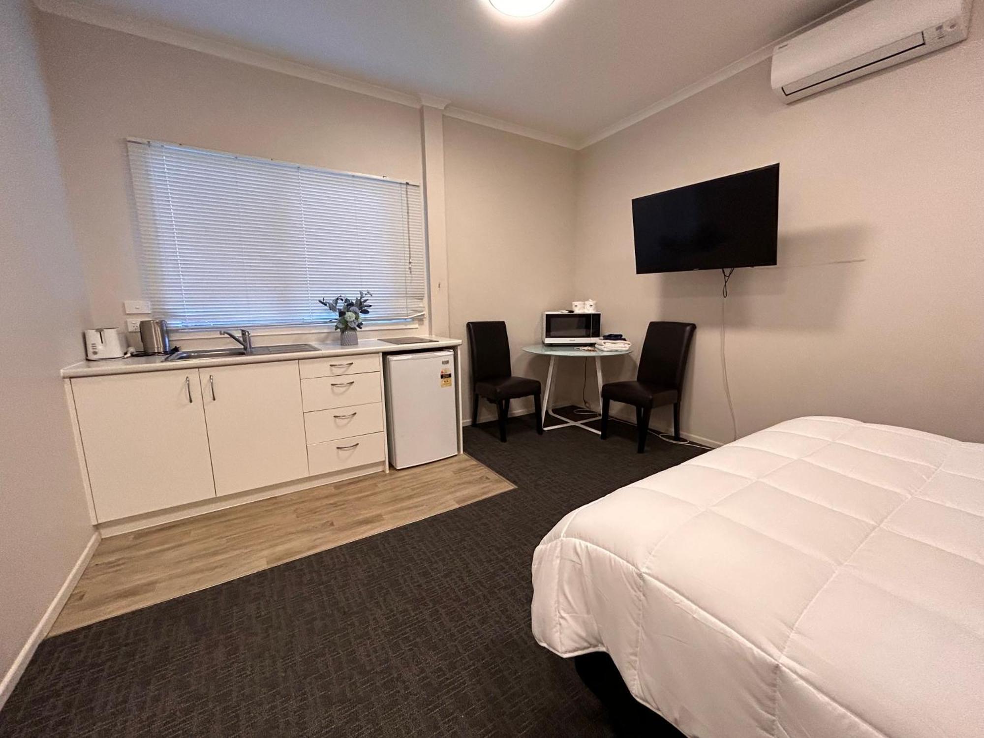 Terapa Motor Inn Hamilton Luaran gambar