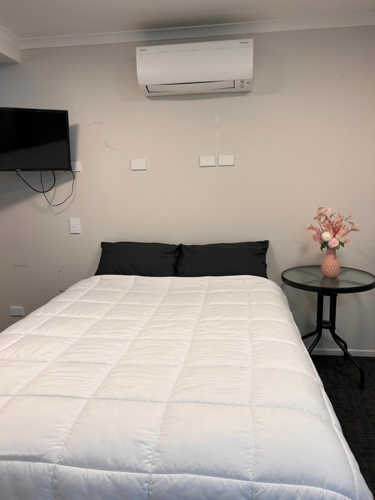 Terapa Motor Inn Hamilton Luaran gambar