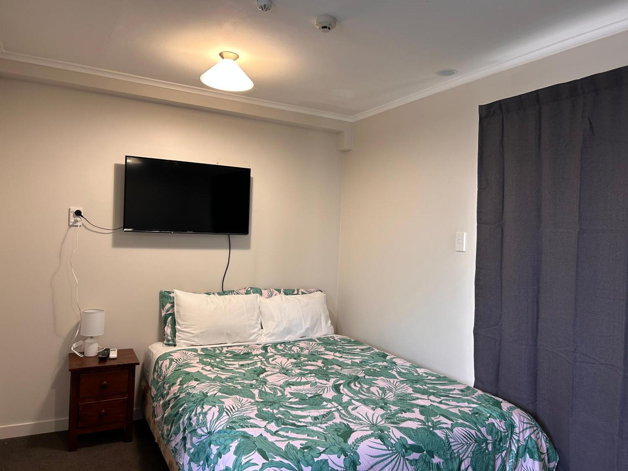 Terapa Motor Inn Hamilton Luaran gambar